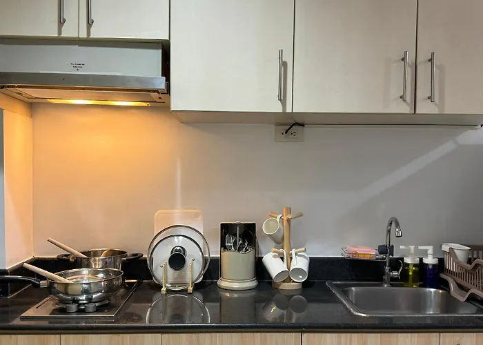 Tropical 1br Unit At Sea Residences B Moa Nr Naia Manila